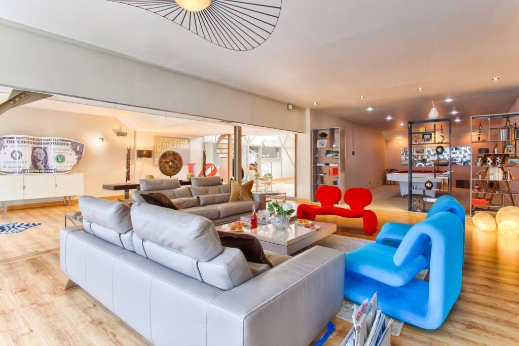 Le Loft Gallery Yourhosthelper Тук Екстериор снимка
